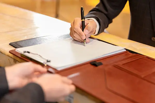 电脑多用什么插排